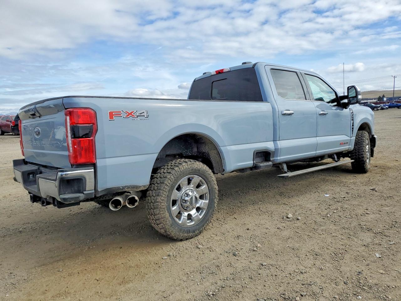 2025 Ford F350 Super Duty Gray vin: 1FT8W3BMXSED15445