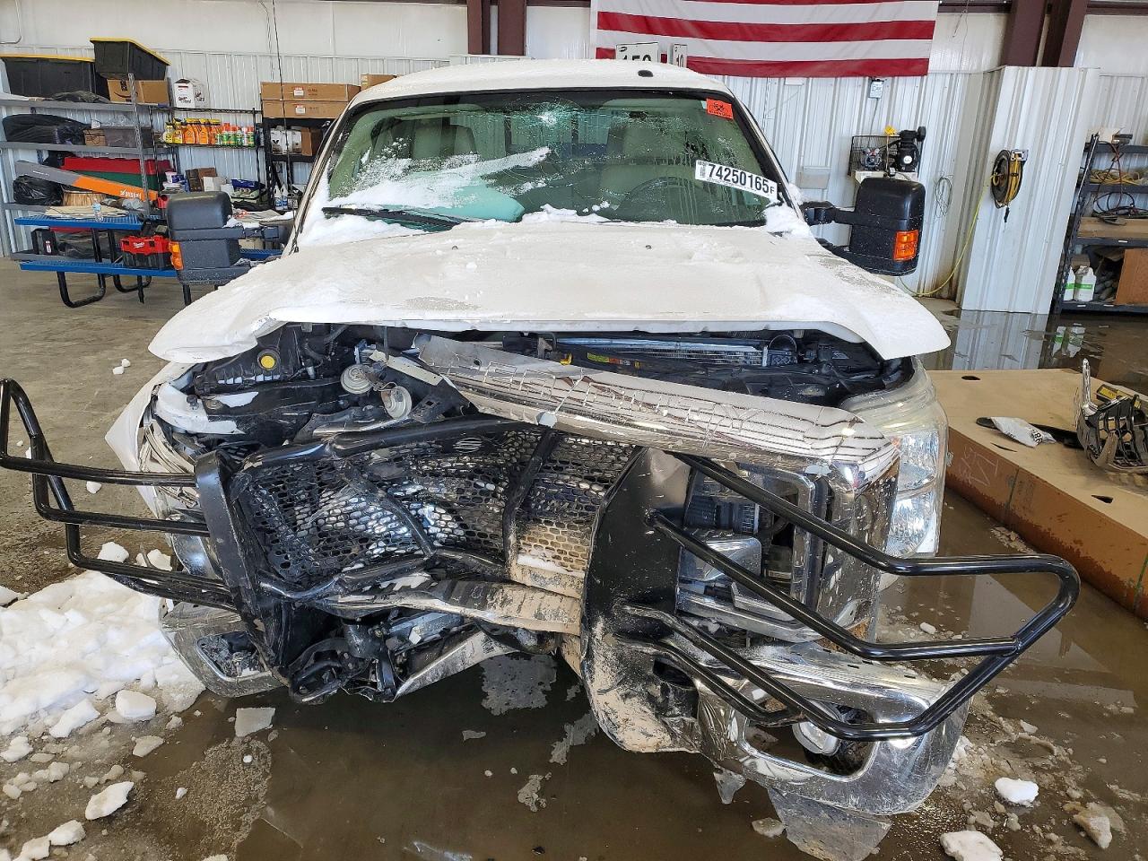 2011 Ford F350 Super Duty White vin: 1FT8W3BT0BEB09378