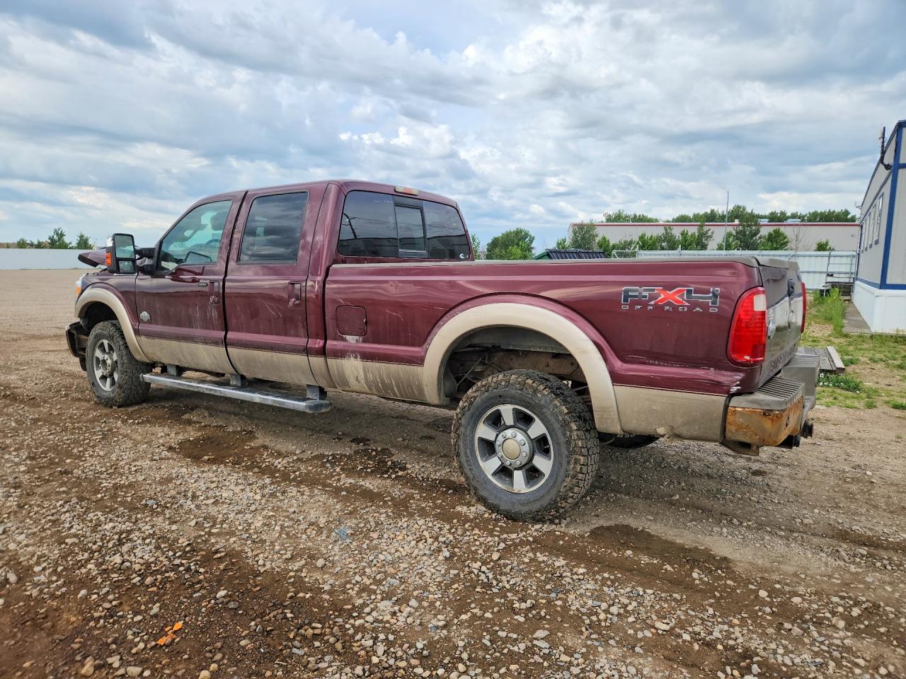 2011 Ford F350 Super Duty Burgundy vin: 1FT8W3BT0BEC30220