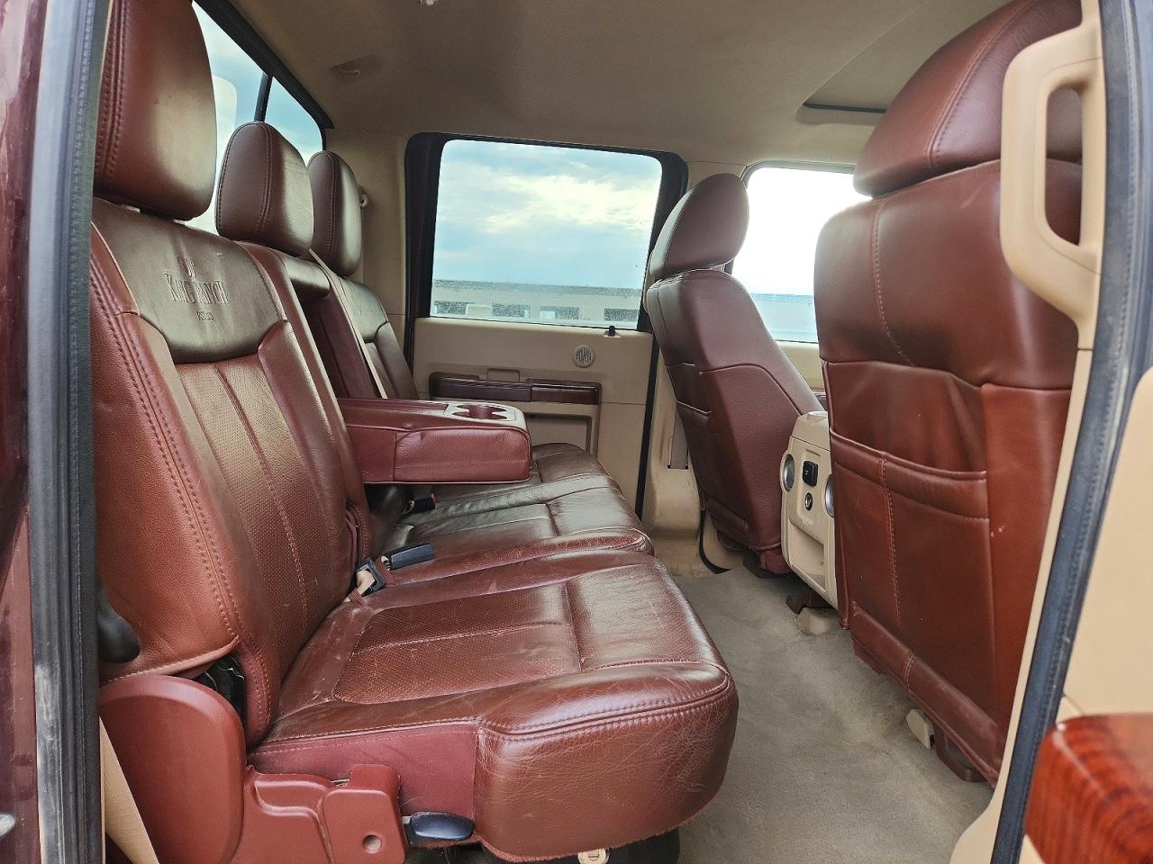 2011 Ford F350 Super Duty Burgundy vin: 1FT8W3BT0BEC30220