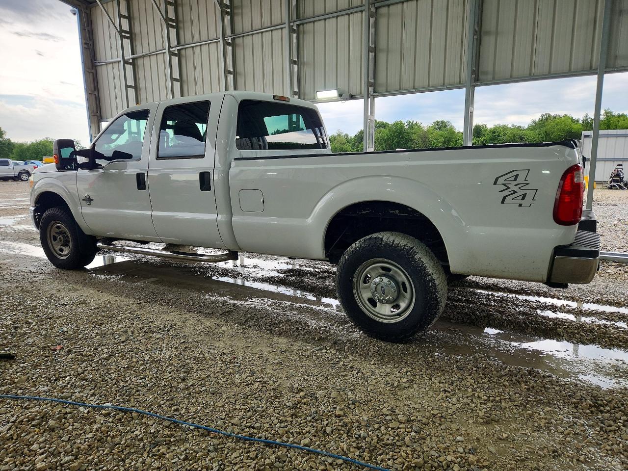 2011 Ford F350 White vin: 1FT8W3BT0BEC34879