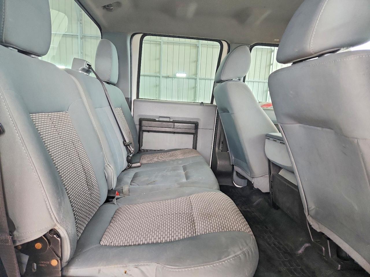 2011 Ford F350 White vin: 1FT8W3BT0BEC34879