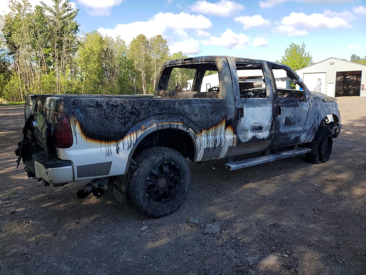 2015 Ford F350 Super Duty White vin: 1FT8W3BT0FEB47165