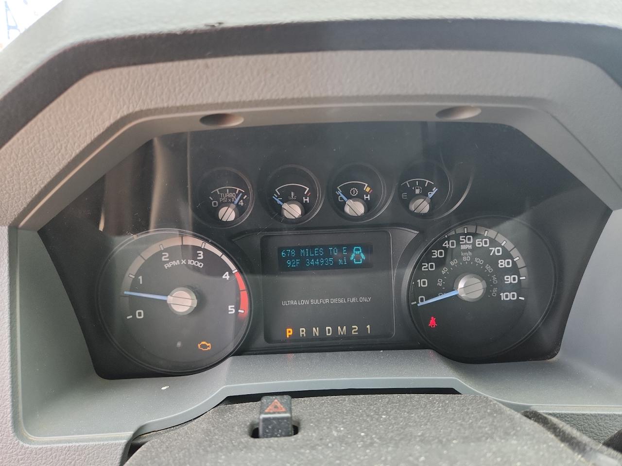 2012 Ford F350 Super Duty White vin: 1FT8W3BT1CEC67701 Damage: Warning Light - Engine, On, Unacceptable