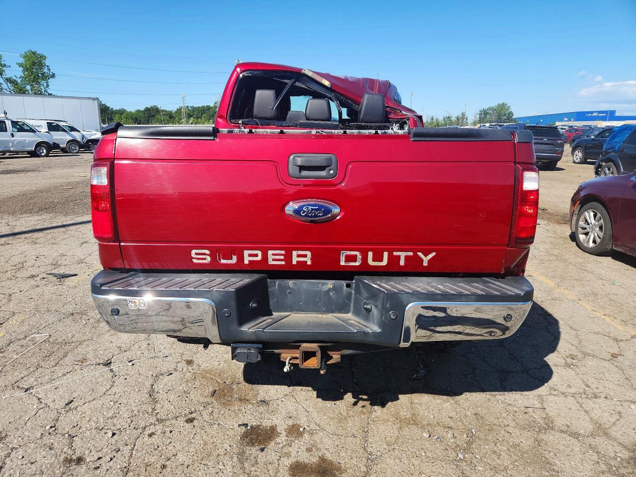 2015 Ford F350 Super Duty Red vin: 1FT8W3BT1FEA21364