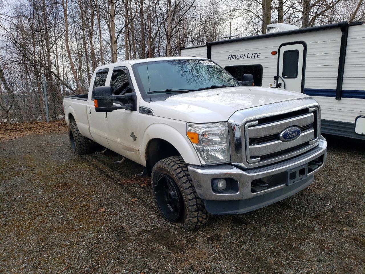 2015 Ford F350 Super Duty White vin: 1FT8W3BT1FEA87929