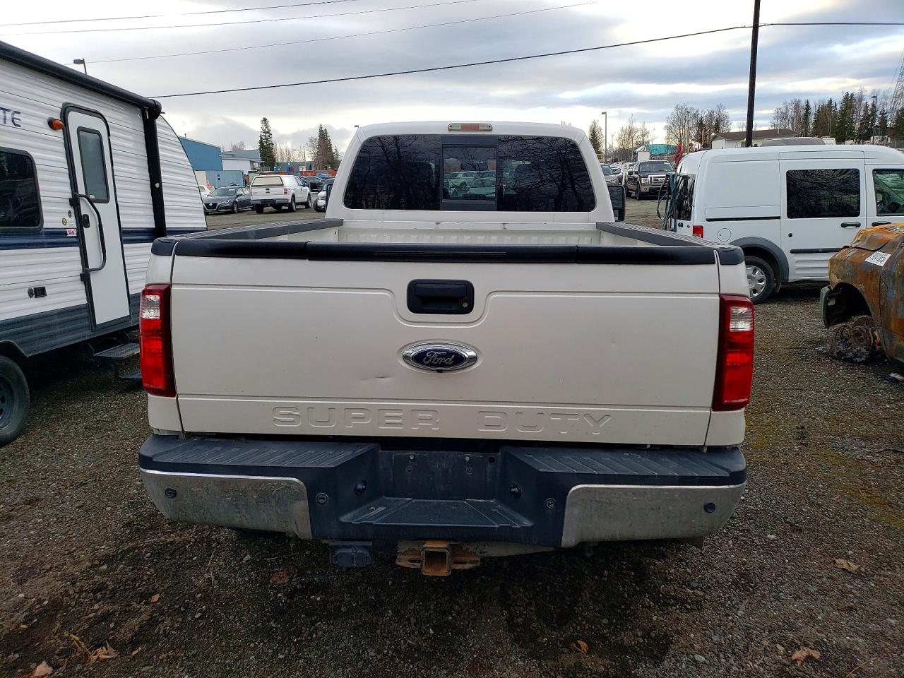 2015 Ford F350 Super Duty White vin: 1FT8W3BT1FEA87929