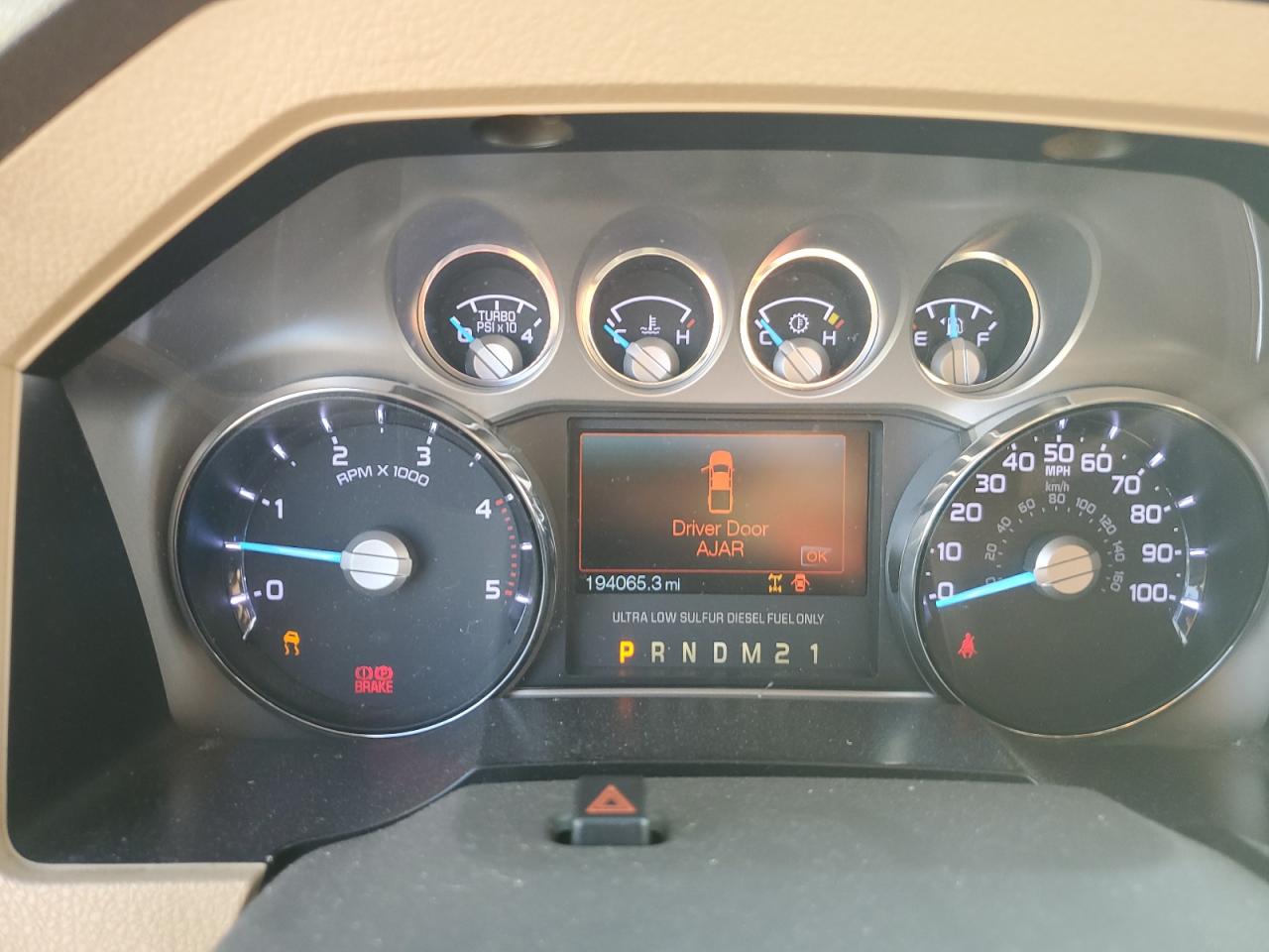 2011 Ford F350 Super Duty White vin: 1FT8W3BT2BEA04115