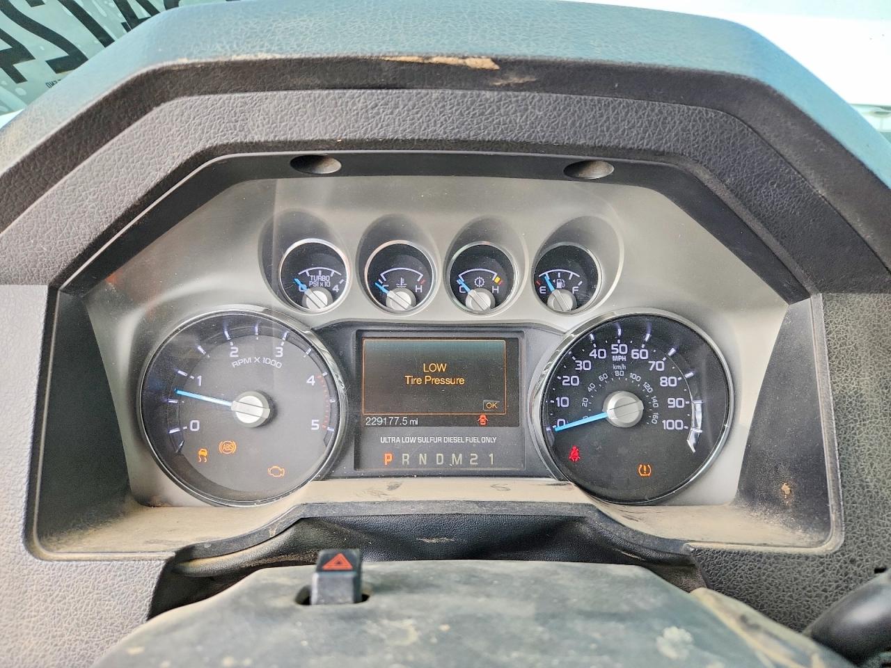 2012 Ford F350 White vin: 1FT8W3BT2CEB99134