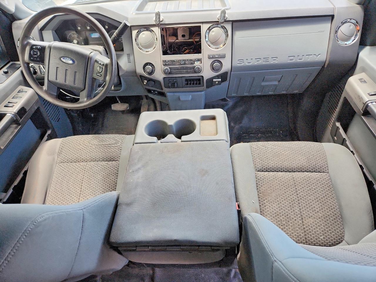 2014 Ford F350 Super Duty Белый vin: 1FT8W3BT2EEB10293