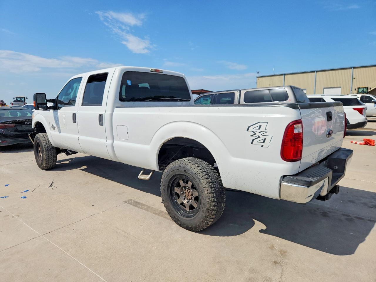2015 Ford F350 Super Duty Белый vin: 1FT8W3BT2FEA41641
