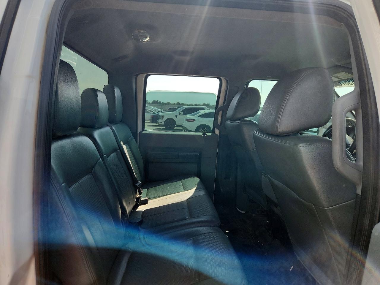 2015 Ford F350 Super Duty Белый vin: 1FT8W3BT2FEA41641