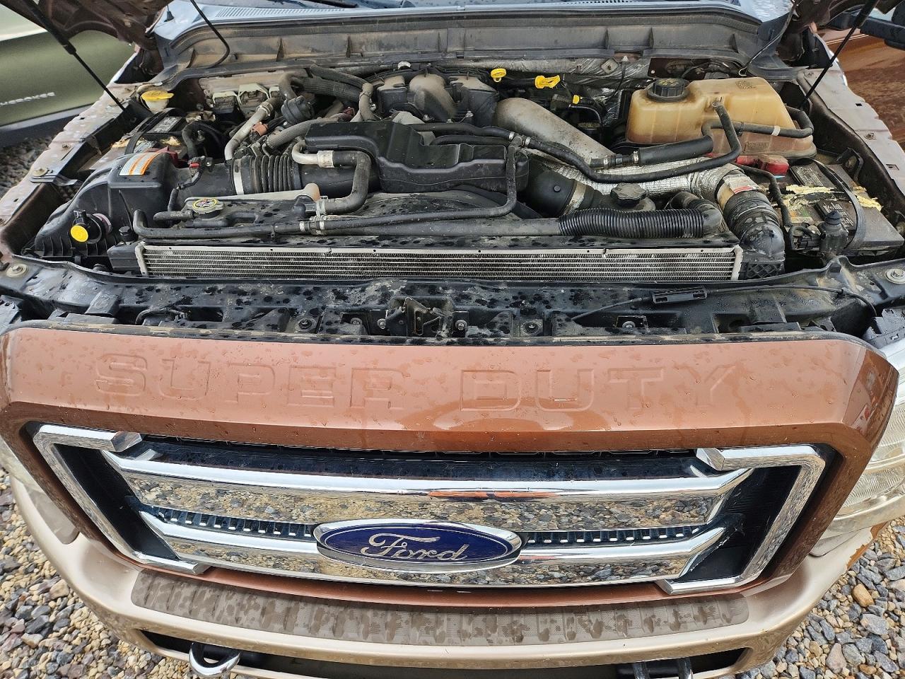 2011 Ford F350 Super Duty Brown vin: 1FT8W3BT3BEC00371