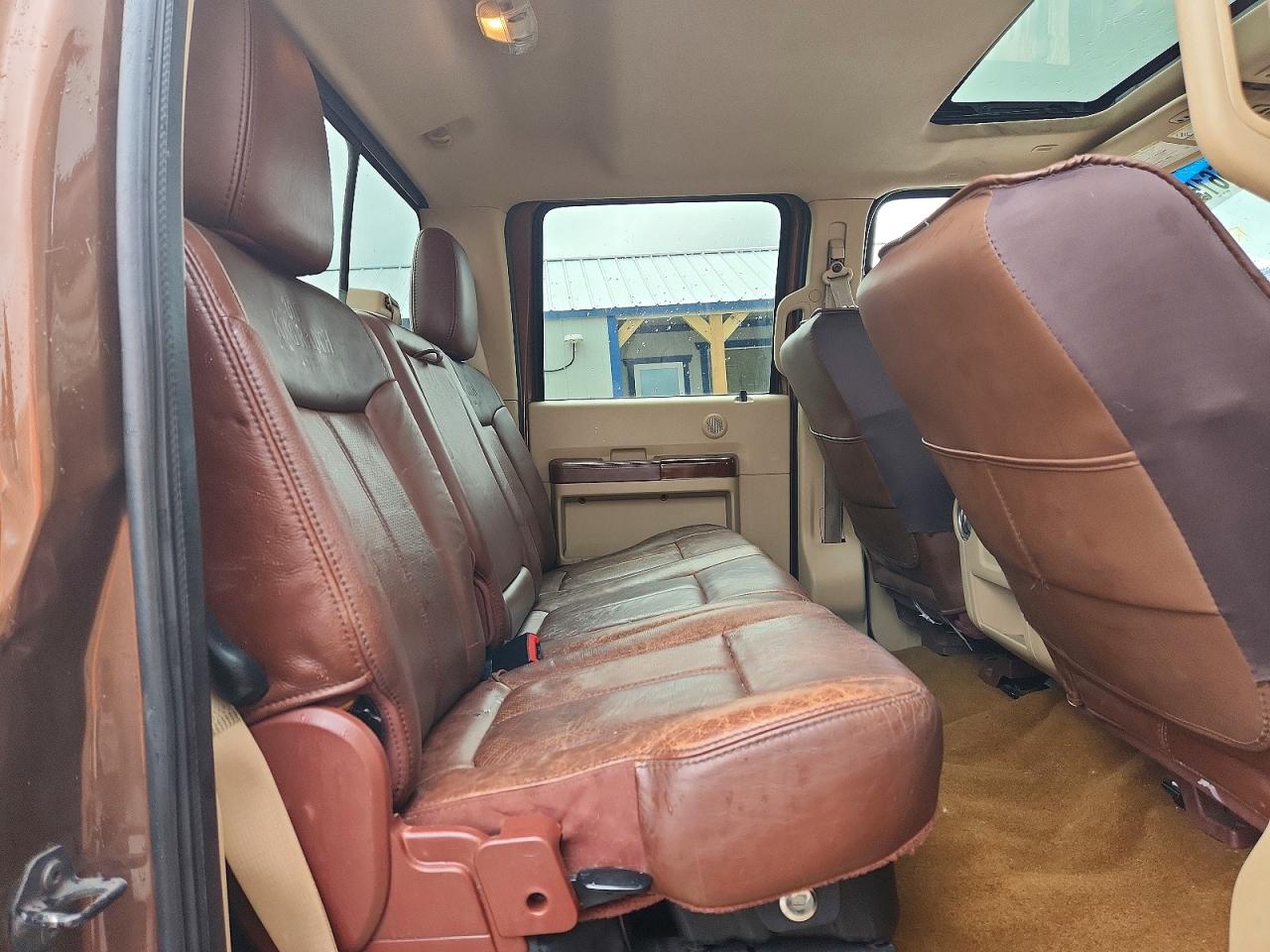 2011 Ford F350 Super Duty Brown vin: 1FT8W3BT3BEC00371