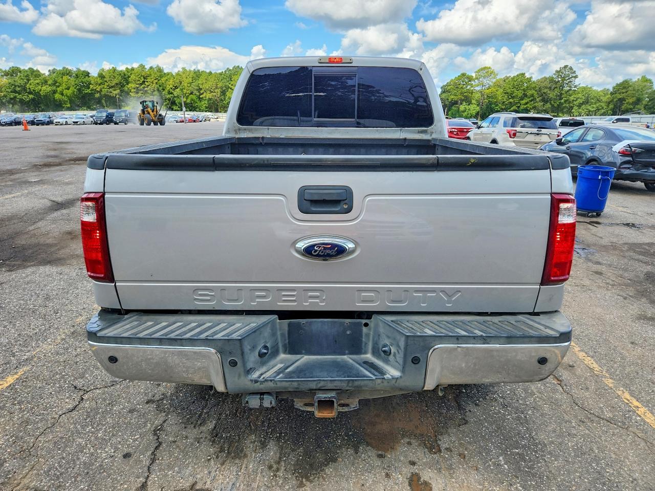 2014 Ford F350 Super Duty Silver vin: 1FT8W3BT4EEA59153