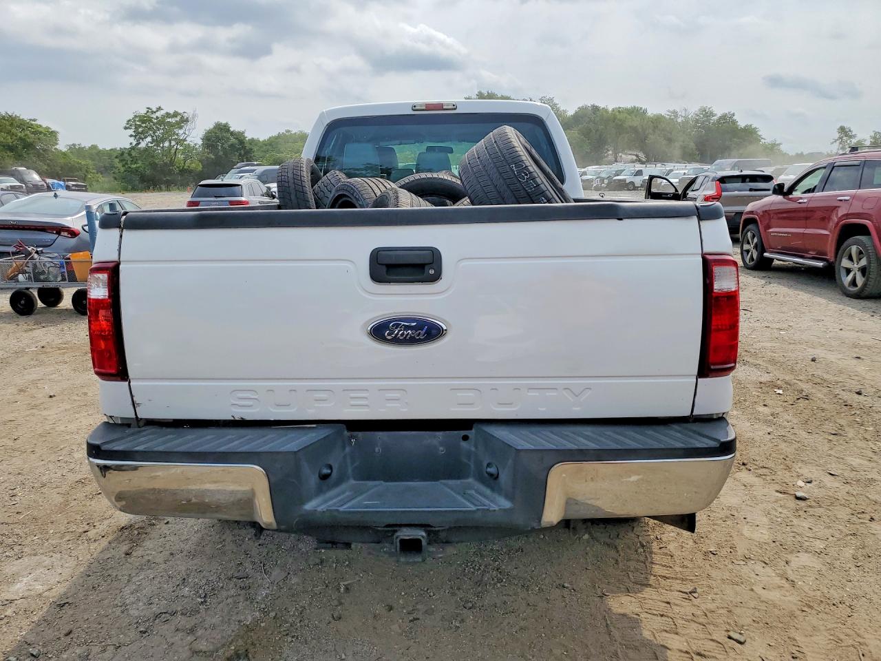 2016 Ford F350 Super Duty White vin: 1FT8W3BT4GEC59470