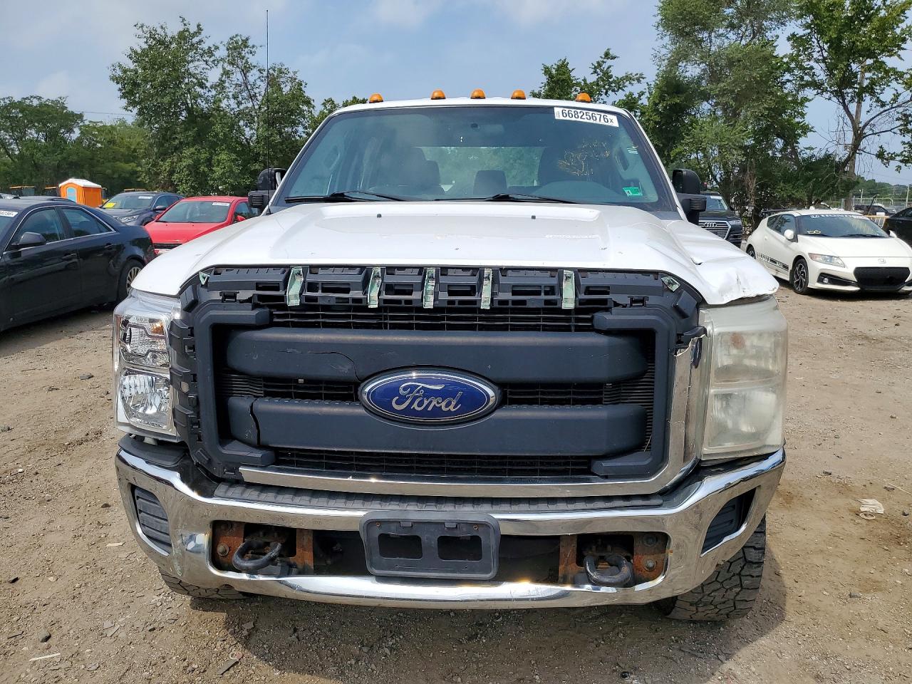 2016 Ford F350 Super Duty White vin: 1FT8W3BT4GEC59470
