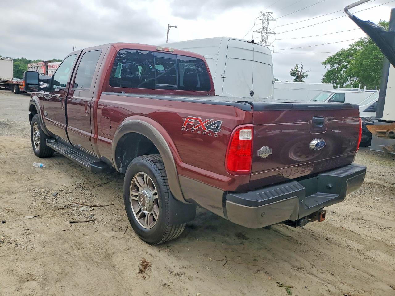 2015 Ford F350 Super Duty Burgundy vin: 1FT8W3BT5FEB48747