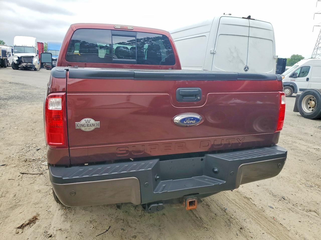 2015 Ford F350 Super Duty Burgundy vin: 1FT8W3BT5FEB48747