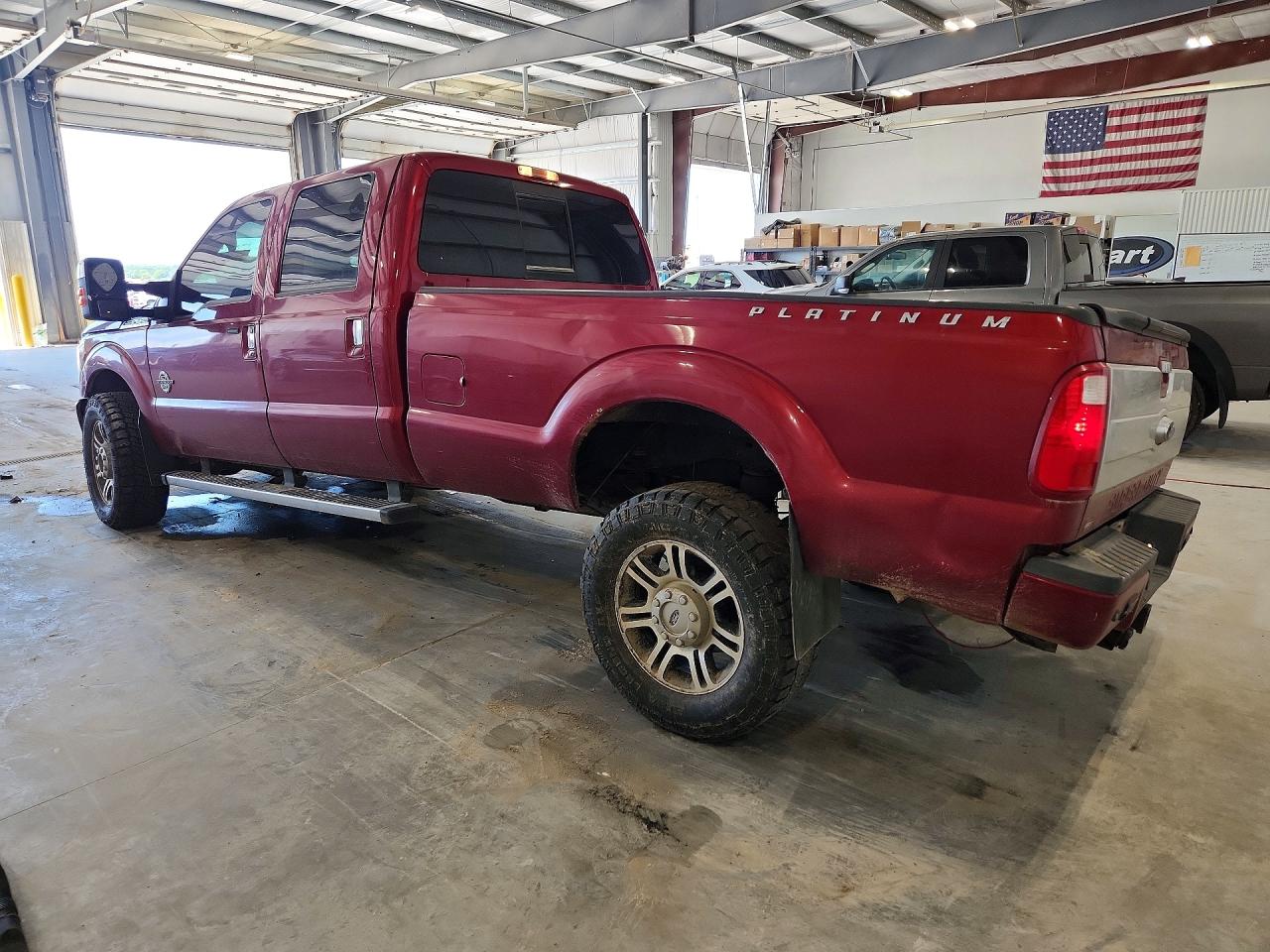 2015 Ford F350 Maroon vin: 1FT8W3BT6FEB17362