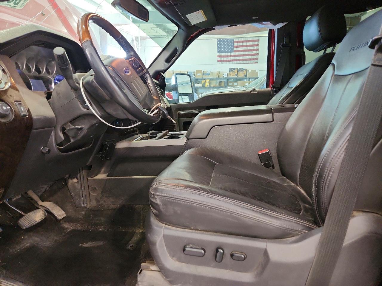 2015 Ford F350 Maroon vin: 1FT8W3BT6FEB17362