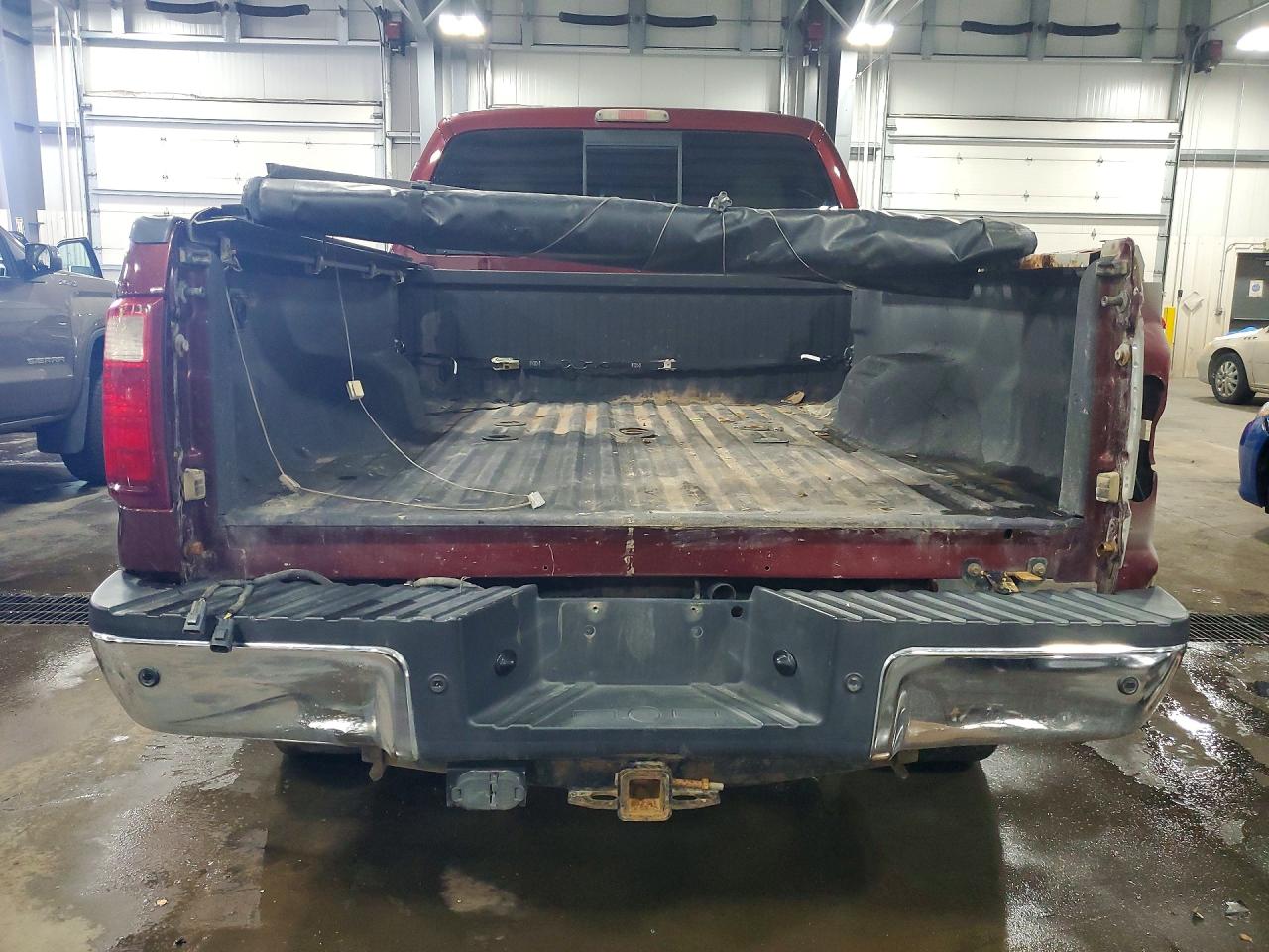 2011 Ford F350 Super Duty Maroon vin: 1FT8W3BT7BEC35737