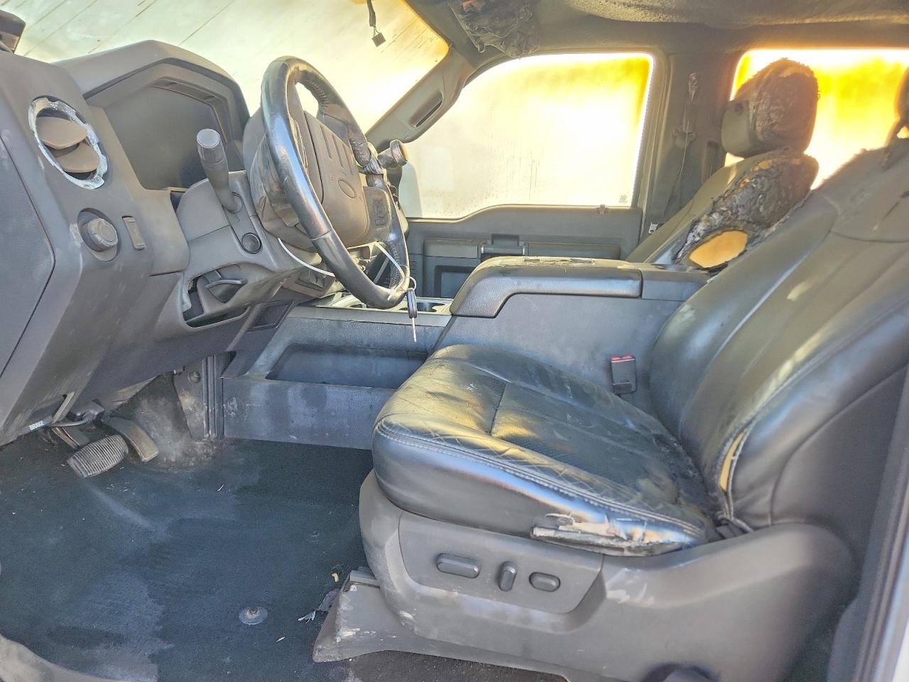 2012 Ford F350 Super Duty White vin: 1FT8W3BT7CEA48421