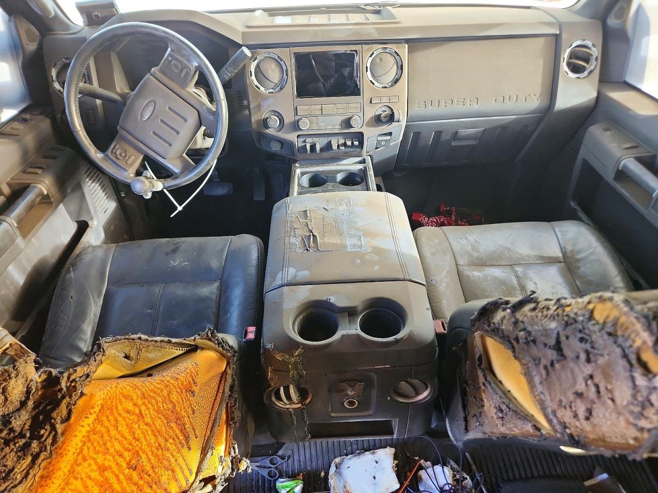 2012 Ford F350 Super Duty White vin: 1FT8W3BT7CEA48421
