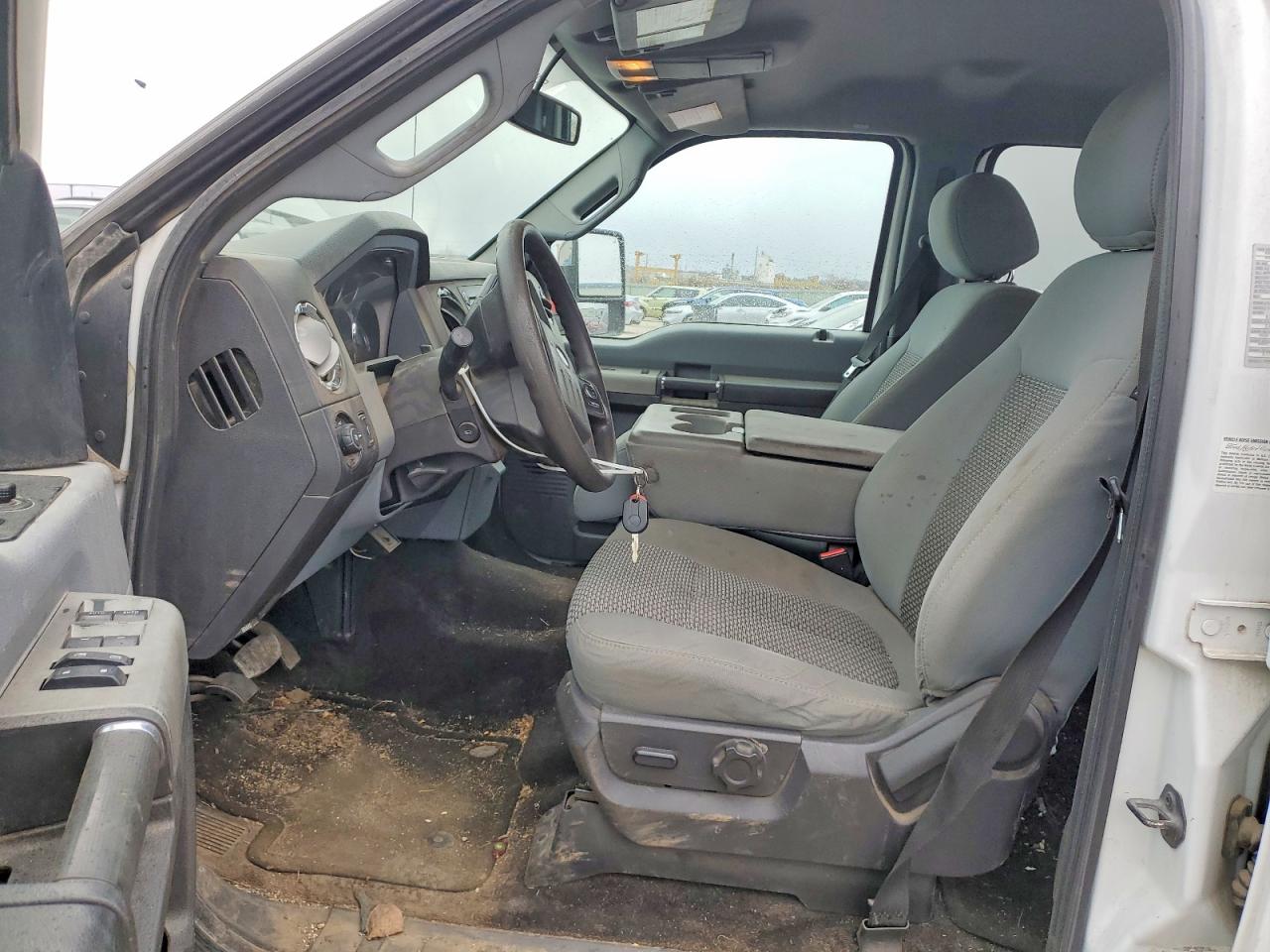 2014 Ford F350 Super Duty White vin: 1FT8W3BT8EEA32733