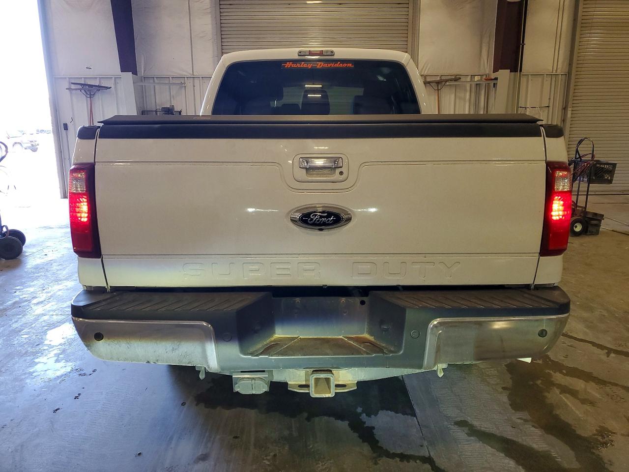 2014 Ford F350 Super Duty White vin: 1FT8W3BT8EEB78534