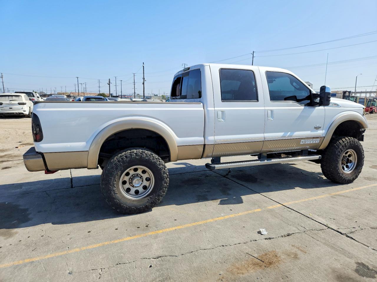 2011 Ford F350 Super Duty Белый vin: 1FT8W3BT9BEC65354