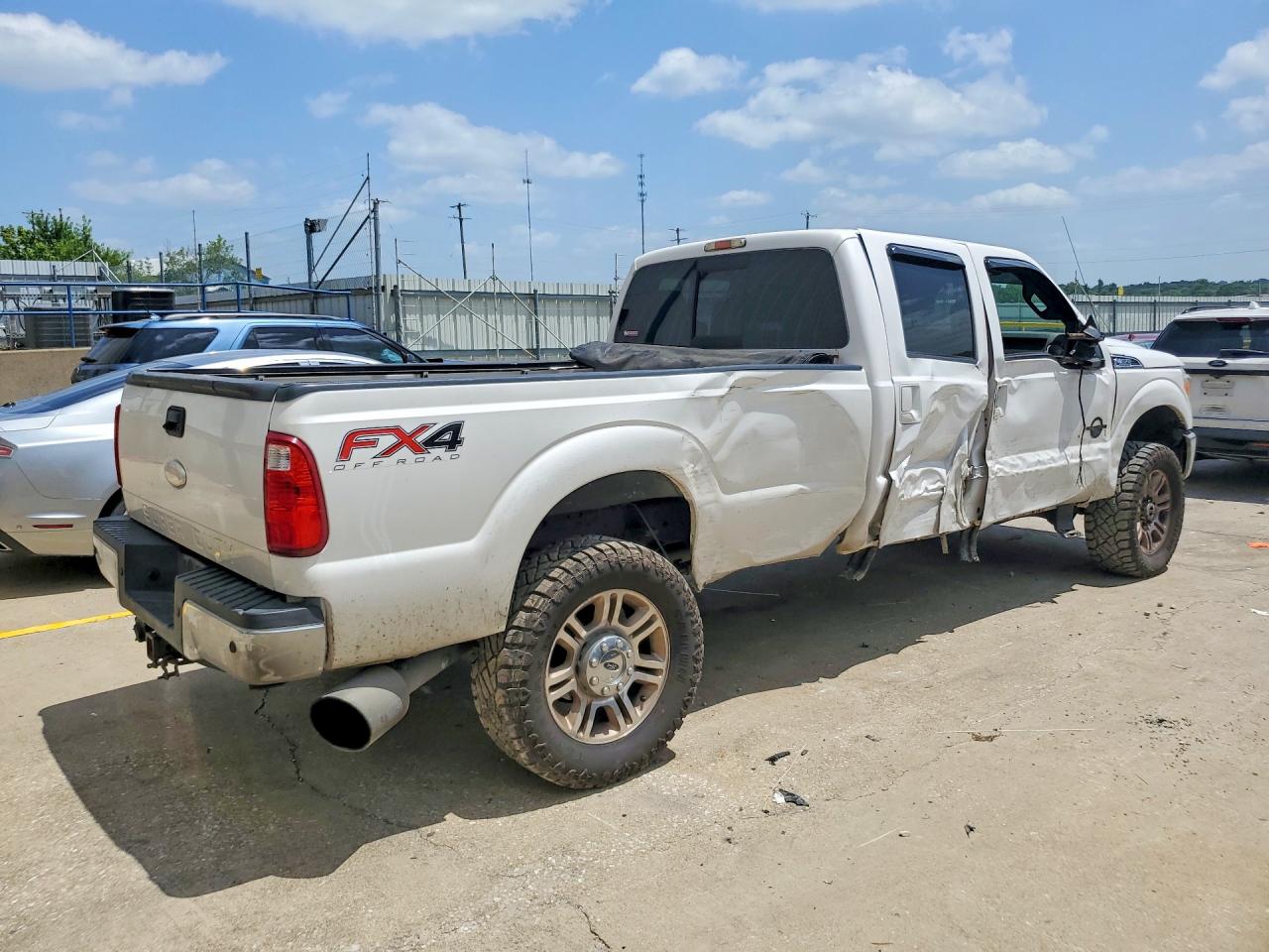 2012 Ford F350 Super Duty White vin: 1FT8W3BTXCEA64287