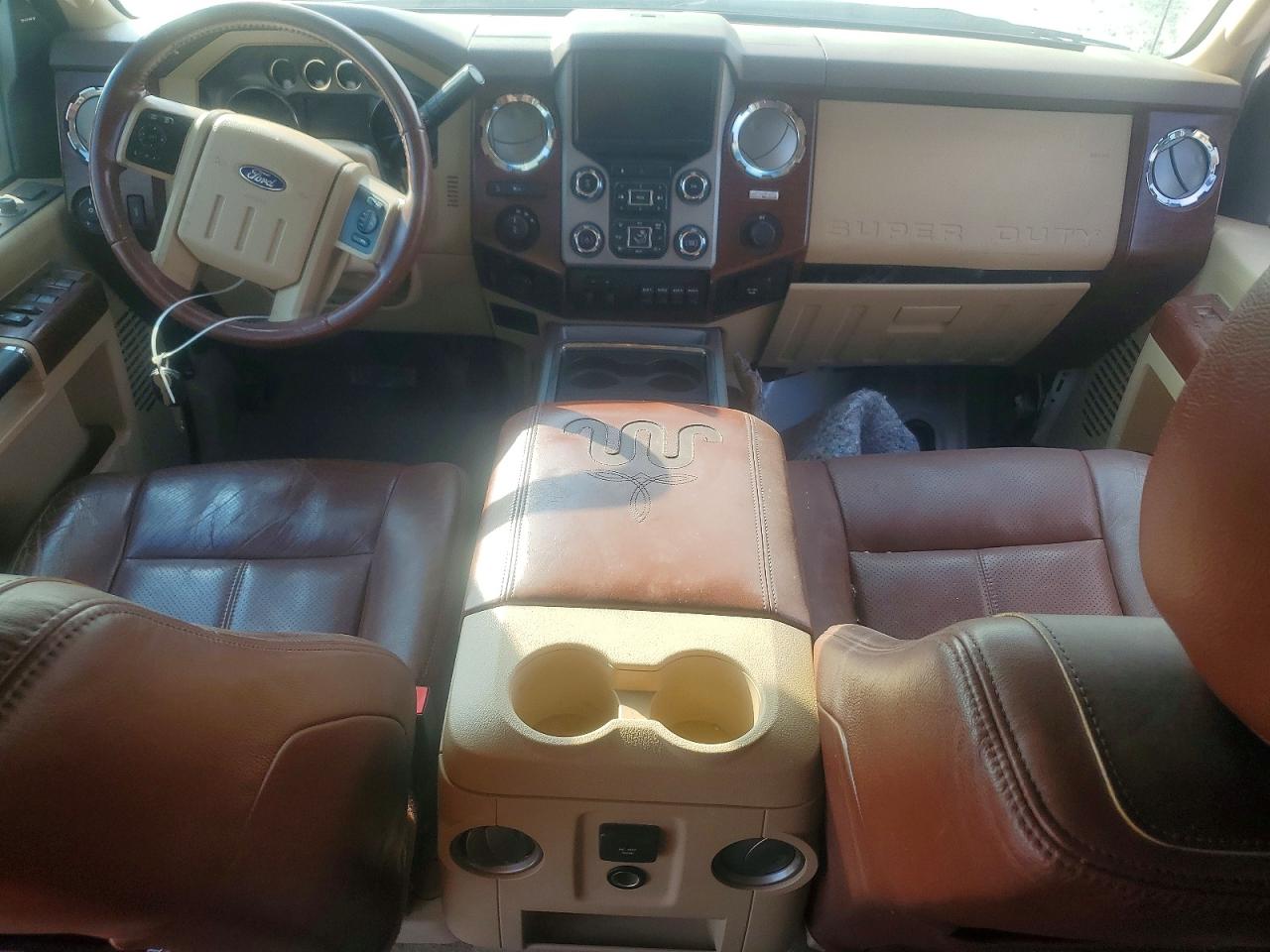 2014 Ford F350 White vin: 1FT8W3BTXEEB24779