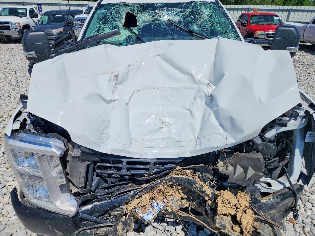 2025 Ford F350 Super Duty White vin: 1FT8W3DA5SED59680