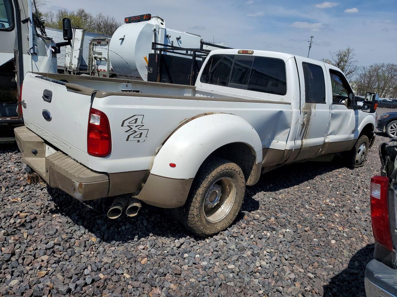 2011 Ford F350 Super Duty Two Tone vin: 1FT8W3DT2BEA55062