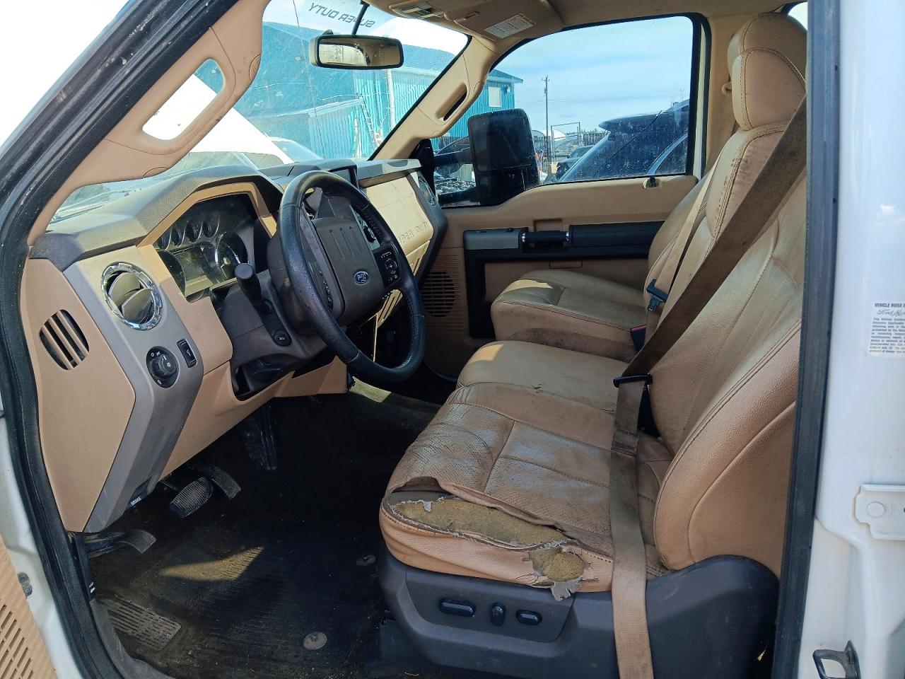 2015 Ford F350 Super Duty White vin: 1FT8W3DT5FEB76559