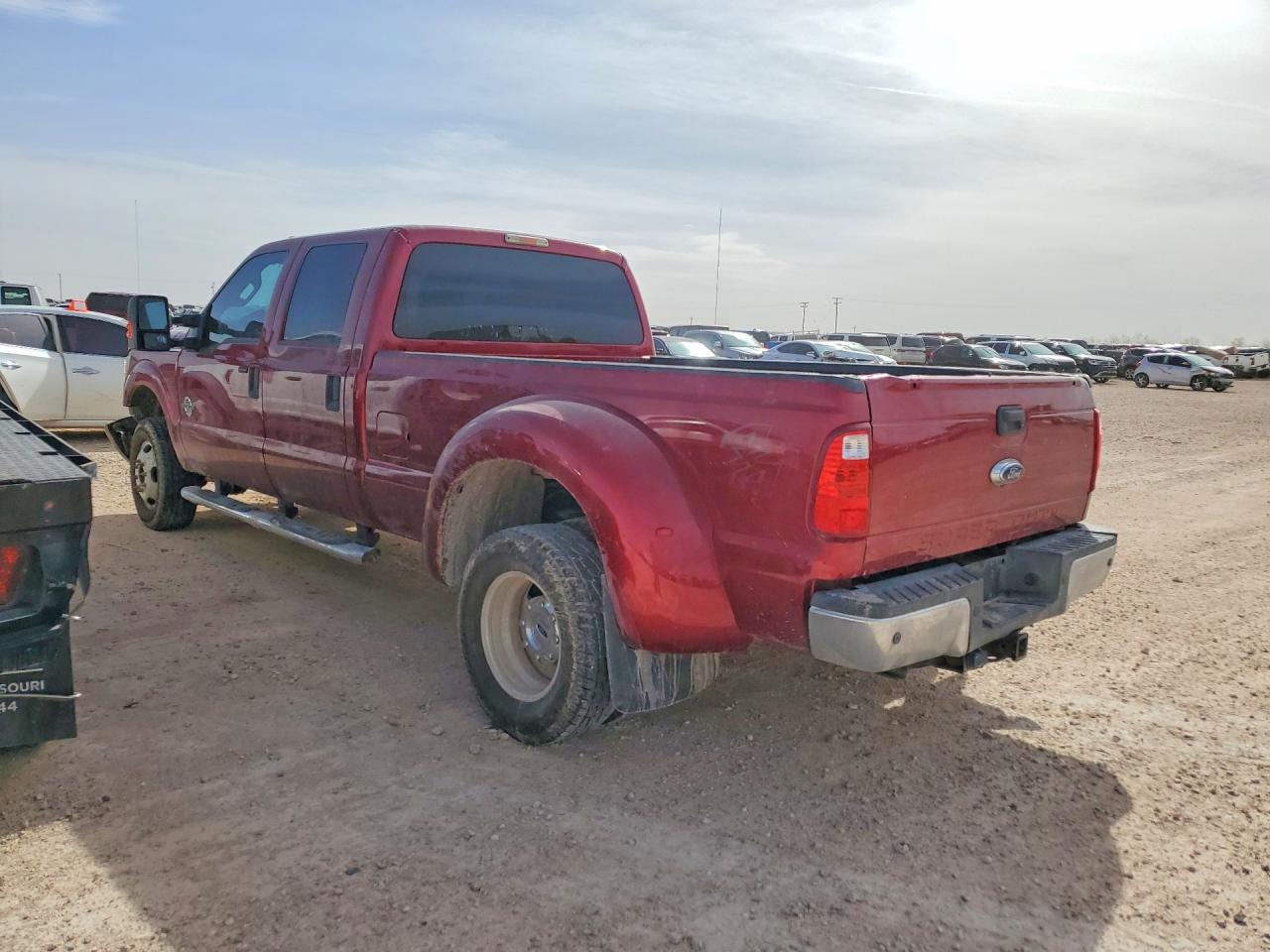 2015 Ford F350 Super Duty Maroon vin: 1FT8W3DT7FEC88070