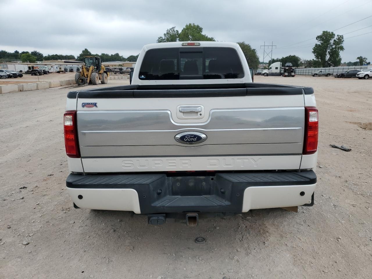 2015 Ford F450 Super Duty White vin: 1FT8W4DT1FED65747