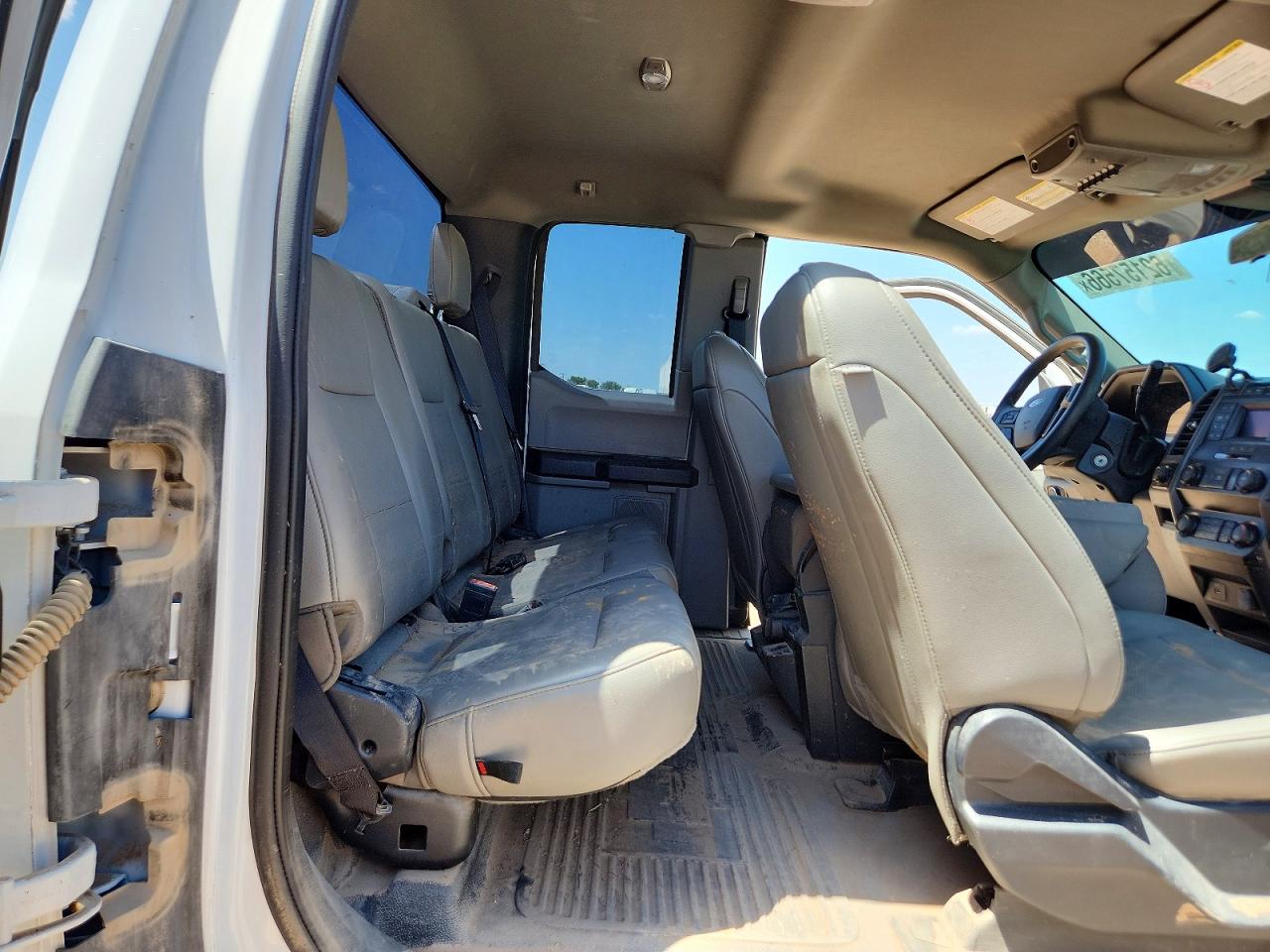 2022 Ford F250 Super Duty White vin: 1FT8X2BT9NEC37579