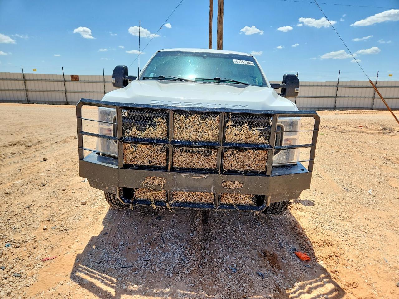 2022 Ford F250 Super Duty White vin: 1FT8X2BT9NEC37579