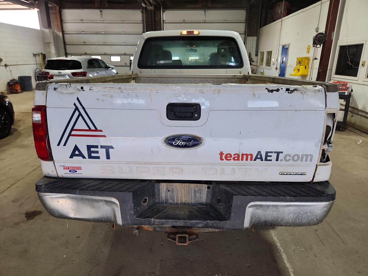 2015 Ford F350 Super Duty White vin: 1FT8X3B66FEC35712