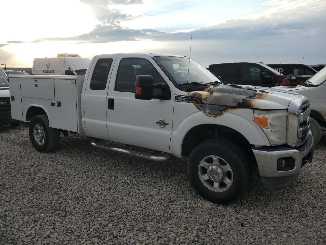 2013 Ford F350 Super Duty White vin: 1FT8X3BT4DEA34961