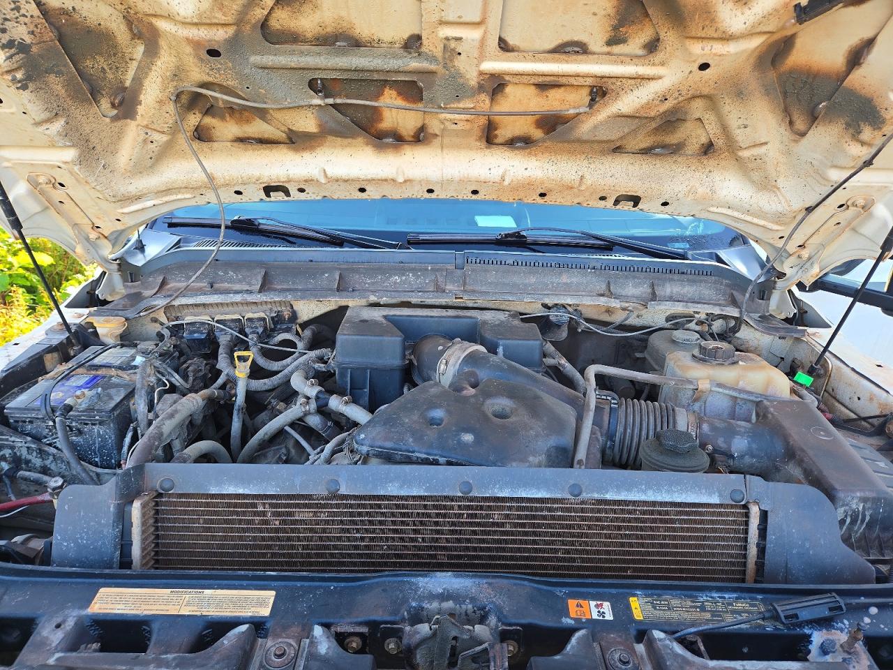2012 Ford F350 Super Duty White vin: 1FT8X3D66CEB11433