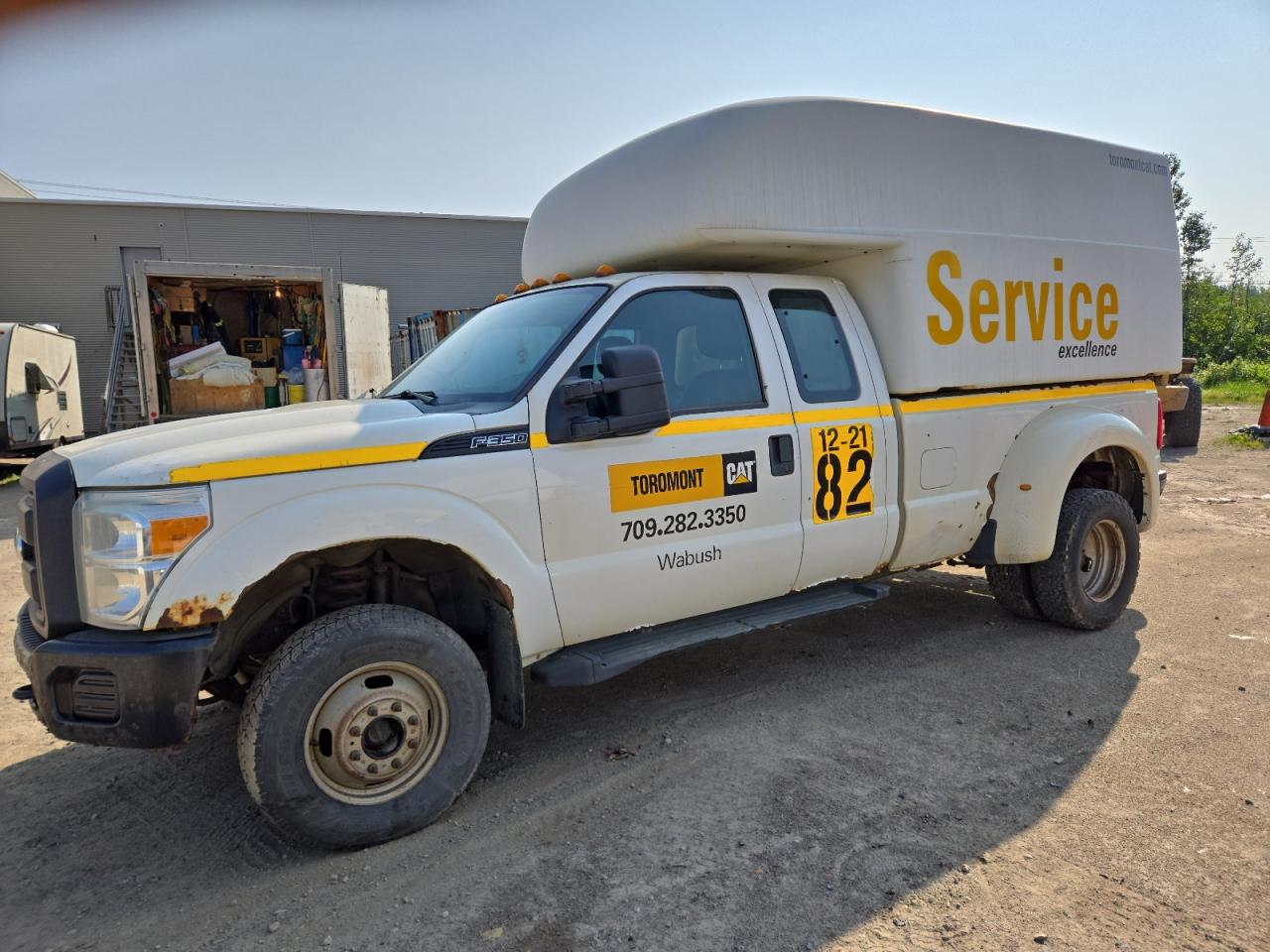 2012 Ford F350 Super Duty White vin: 1FT8X3D67CEA51582 Damage: Left Front Fender, Rust, > 12 Inches