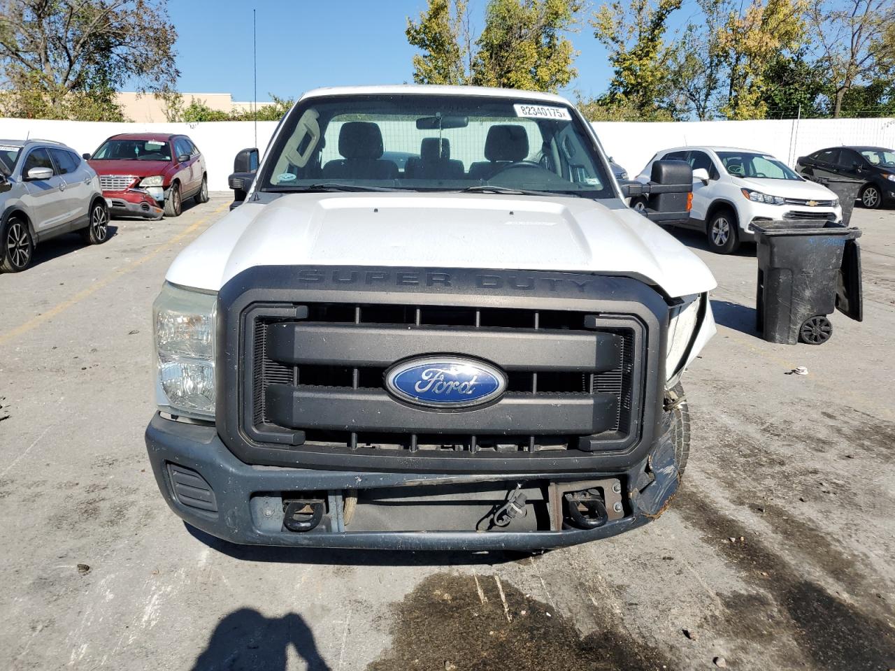 2011 Ford F250 Super Duty White vin: 1FTBF2A60BEA31213