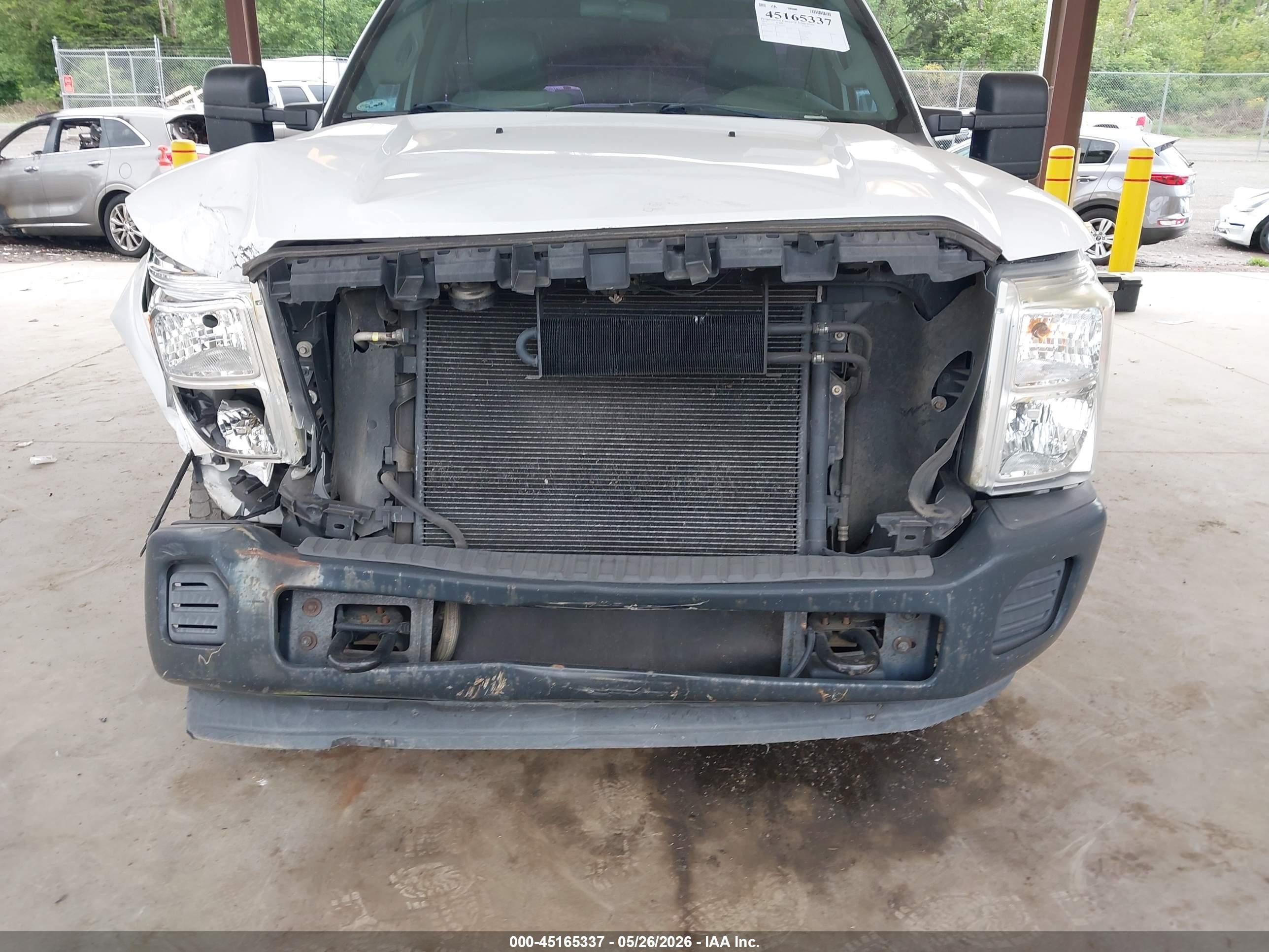 2011 Ford F-250 Xl White vin: 1FTBF2A60BEC47403