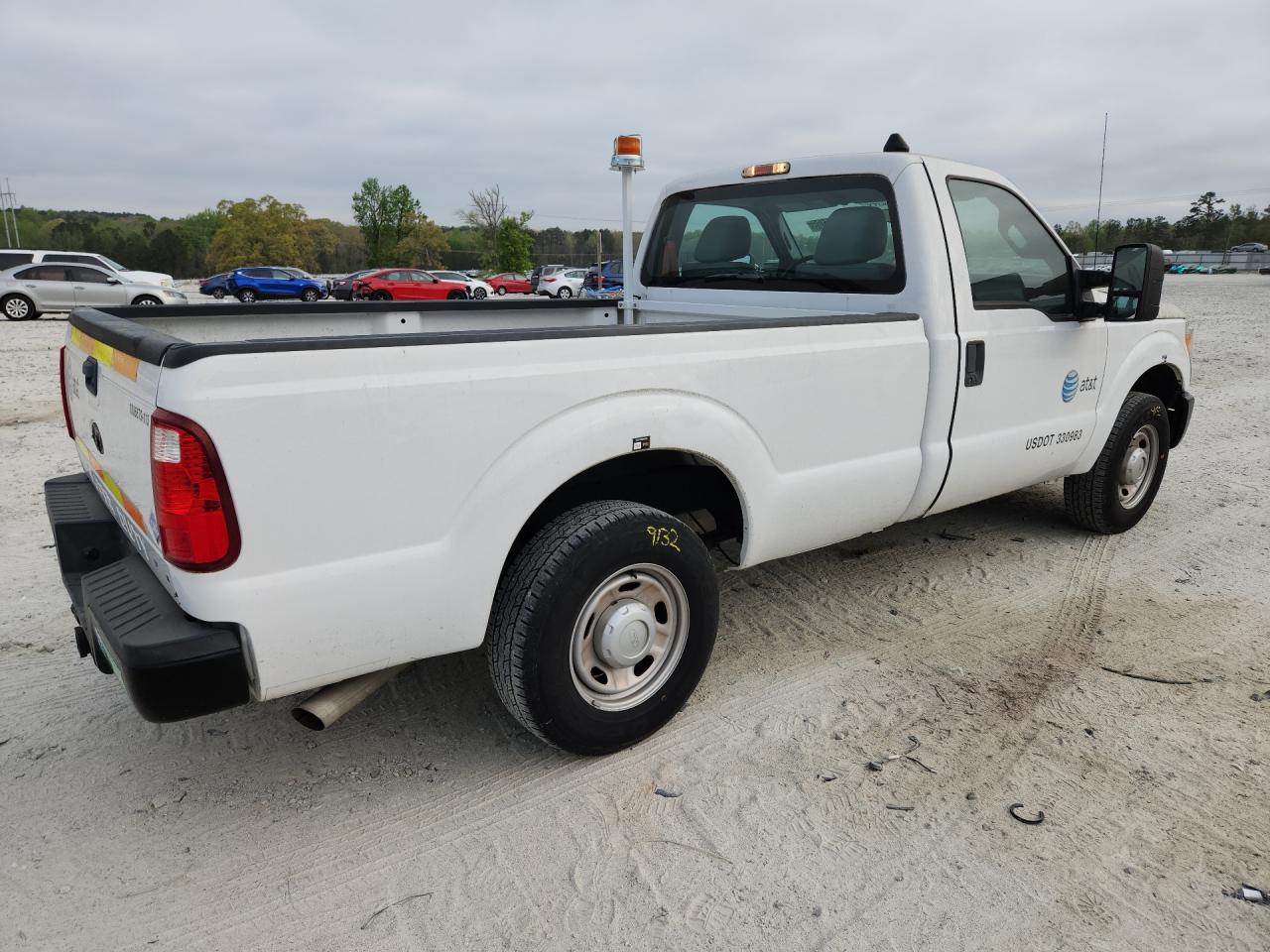 2013 Ford F250 Super Duty Белый vin: 1FTBF2A61DEB81978 Damage: Right Bed Side, Chipped, 3