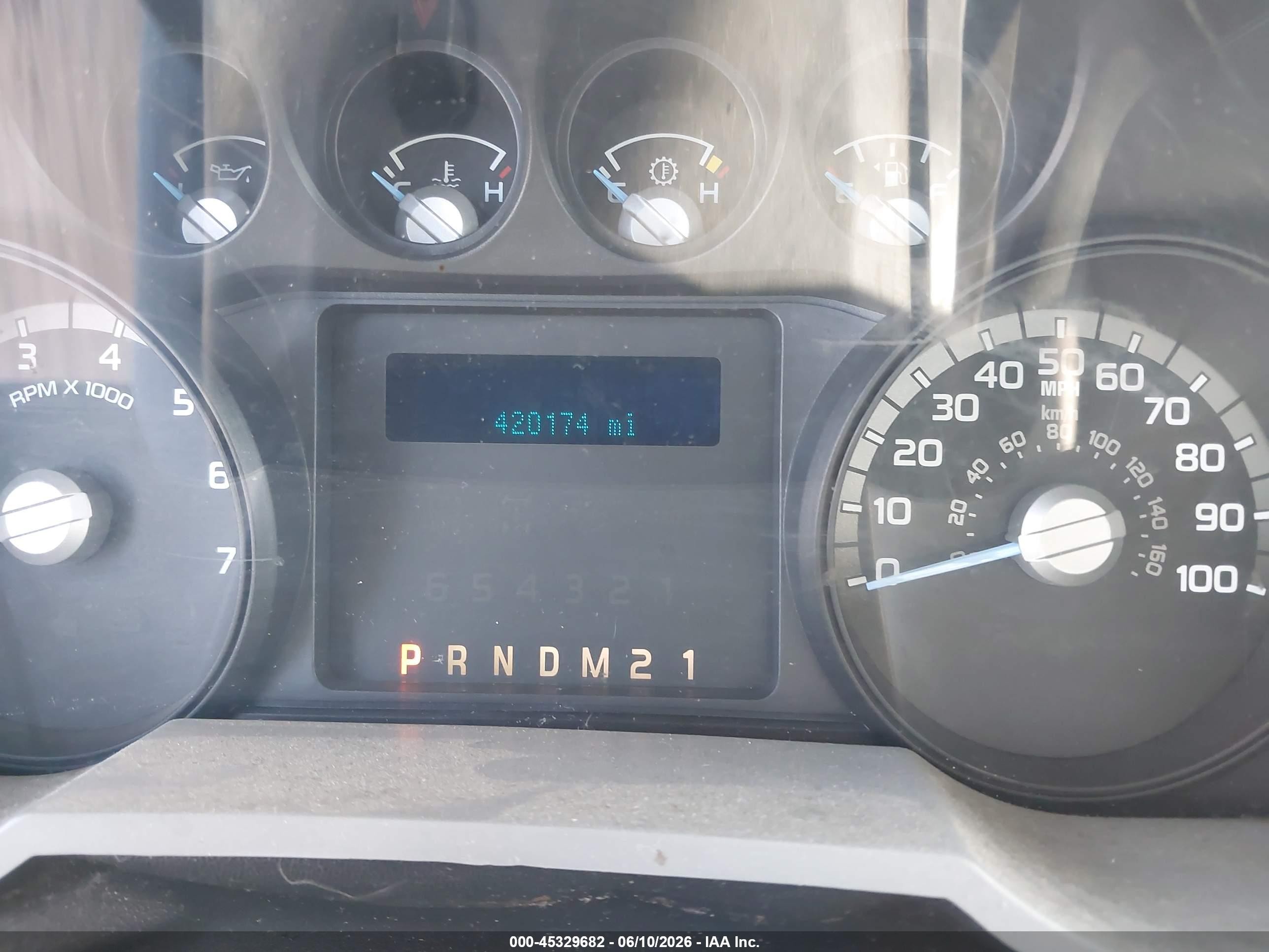2014 Ford F-250 Xl White vin: 1FTBF2A61EEA08835