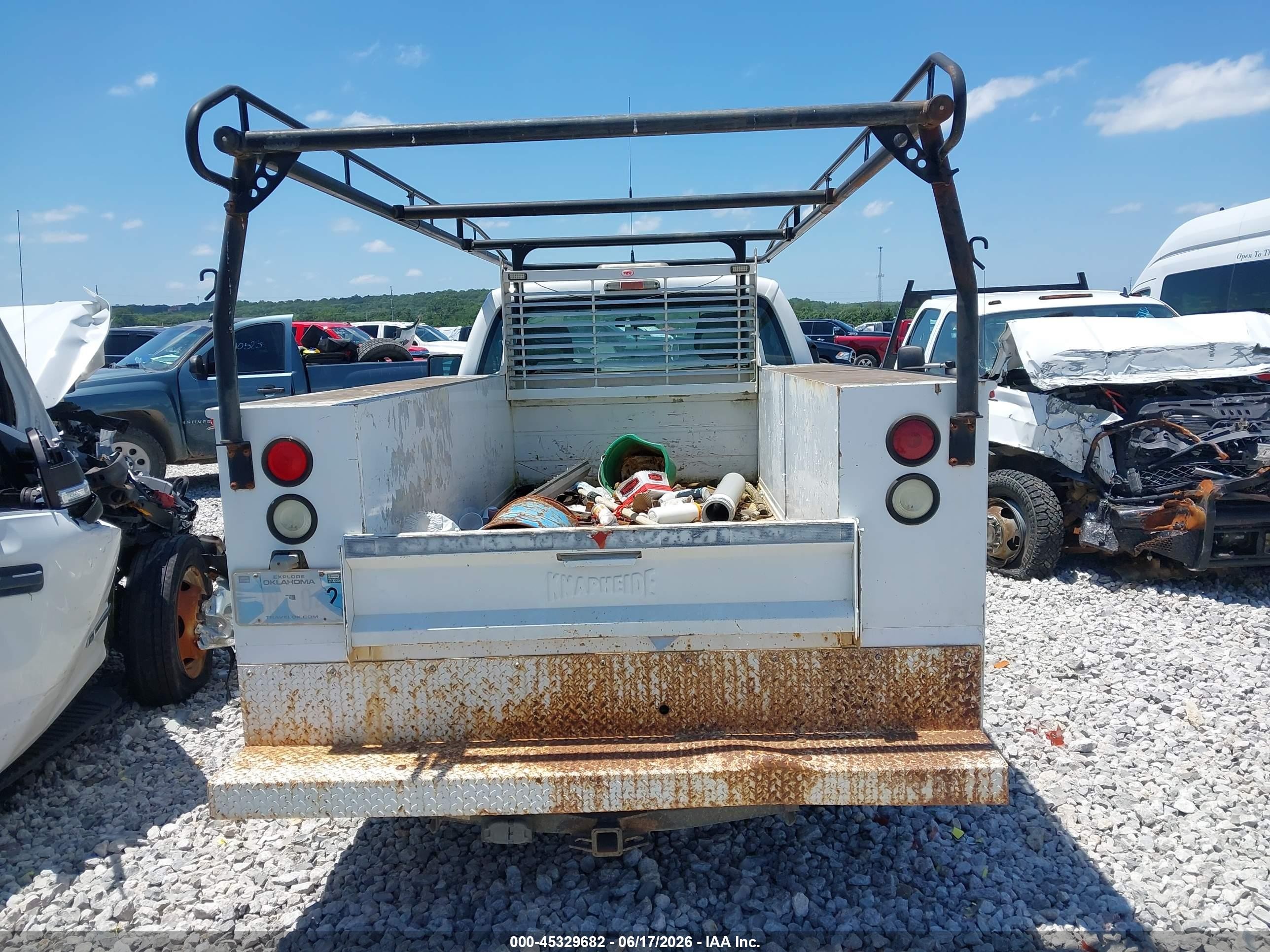 2014 Ford F-250 Xl White vin: 1FTBF2A61EEA08835