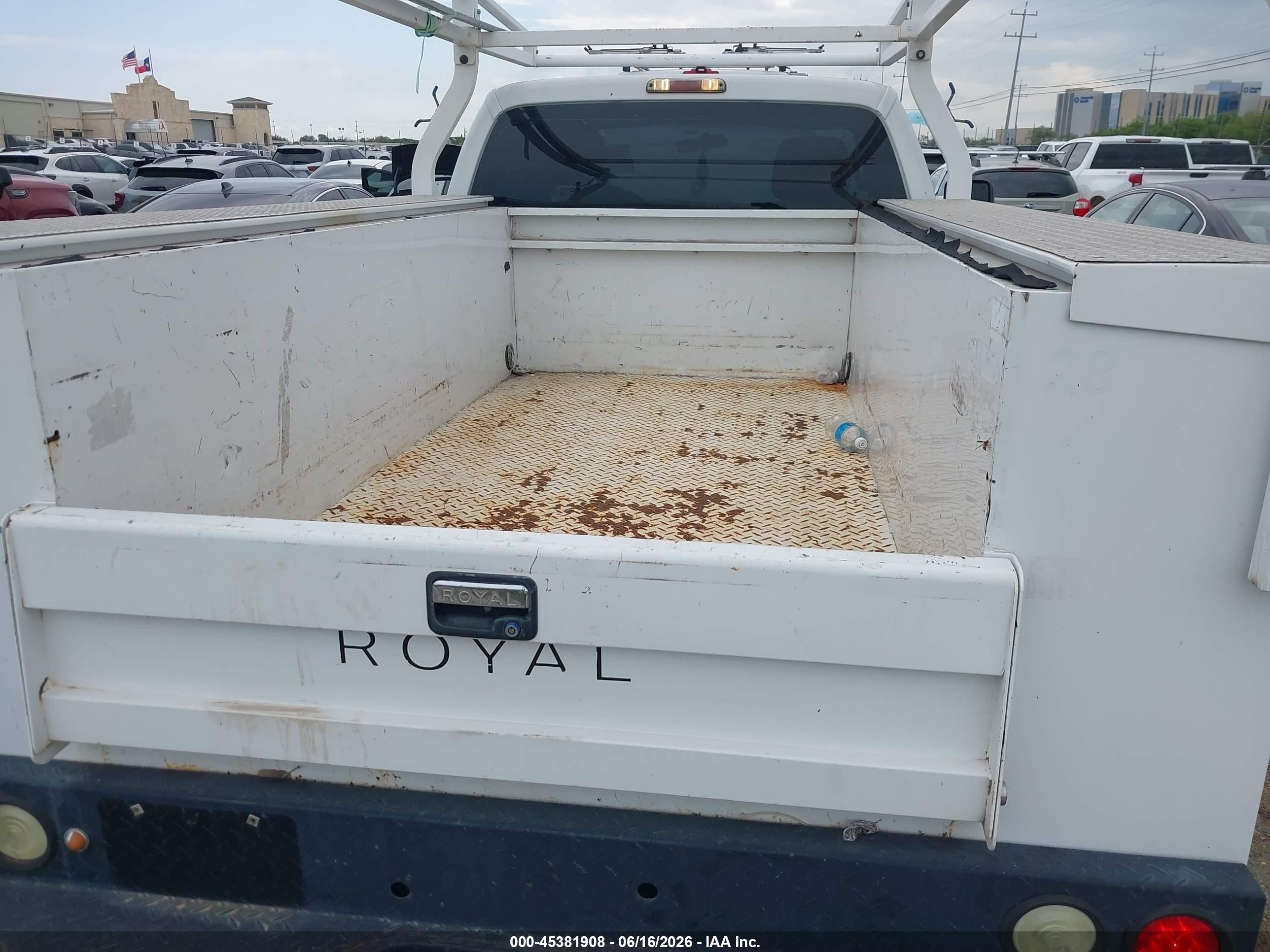2014 Ford F-250 Xl White vin: 1FTBF2A61EEB11558